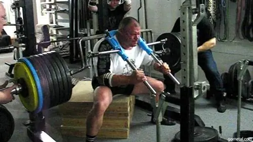 присед на ящик