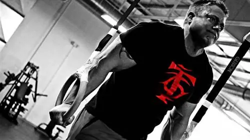 Изометрия веса тела для повышения силы