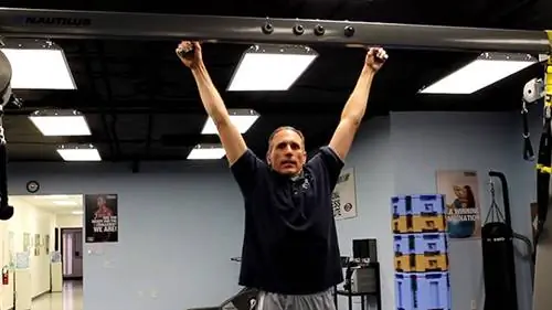 Повесить на бар