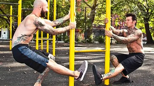 Приседания на одной ноге