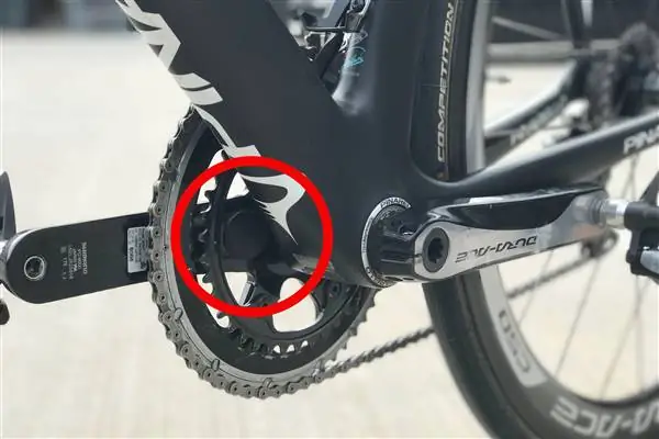 Двусторонний измеритель мощности Stages замечен на байке Team Sky