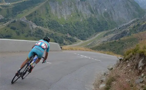 Giro d'Italia предлагает приз за самое быстрое спускание; люди настроены скептически