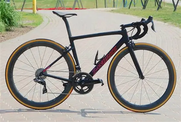 Женский Specialized S-Works Tarmac SL6: Запуск и первый взгляд