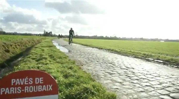 Смотреть: Тренировка команды Team Sky Classics для Париж-Рубе