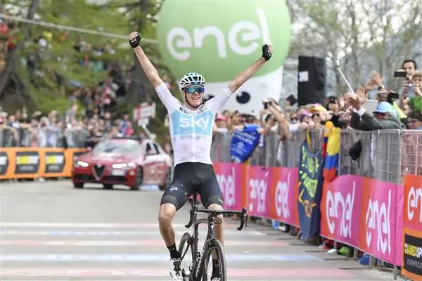 Мощная игра на Джиро д'Италия: раскрыта мощность Froome's Finestre