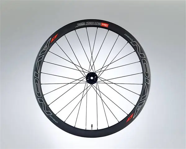 Stans No Tubes ZTR Avion Disc обзор колеса