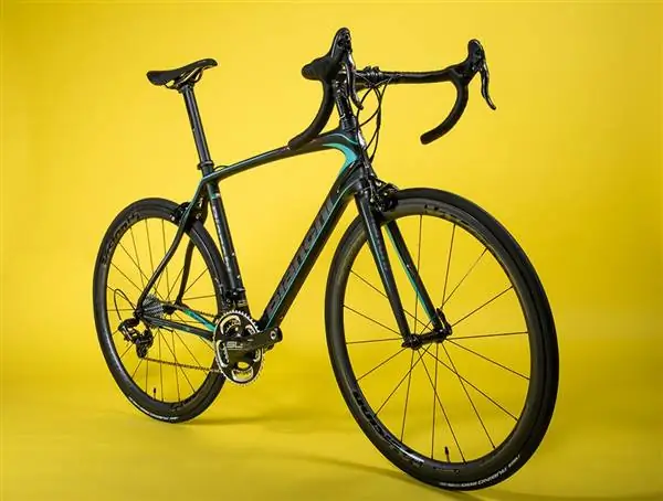 10 причин полюбить этот байк: Bianchi Infinito CV Super Record