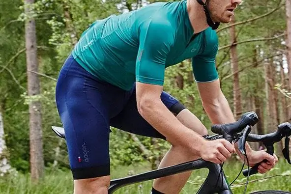 Velocio Ultralight и комбинезона Signature