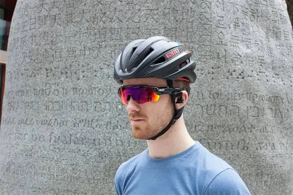 Обзор Oakley Radar Pace и обзор Oakley Trillbe