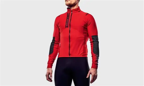 Первый взгляд: зимний комплект Etxeondo
