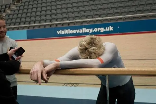 Час изнурения в любительском видео - Роб Милтон