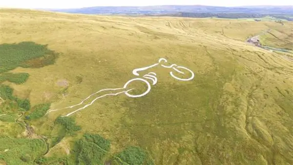 Запустите свои тракторы: Tour of Britain запускает конкурс ленд-арта