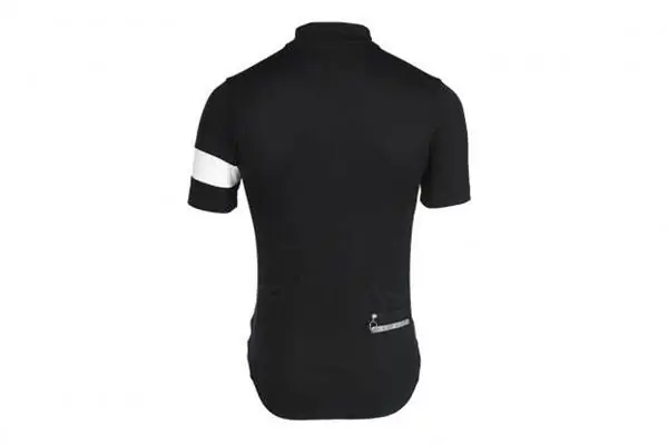 Классический трикотаж Rapha на спине Классический трикотаж Rapha на спине