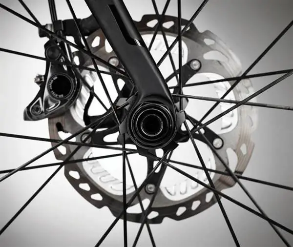 Дисковая передняя вилка Trek Domane 6.9 Дисковая передняя вилка Trek Domane 6.9