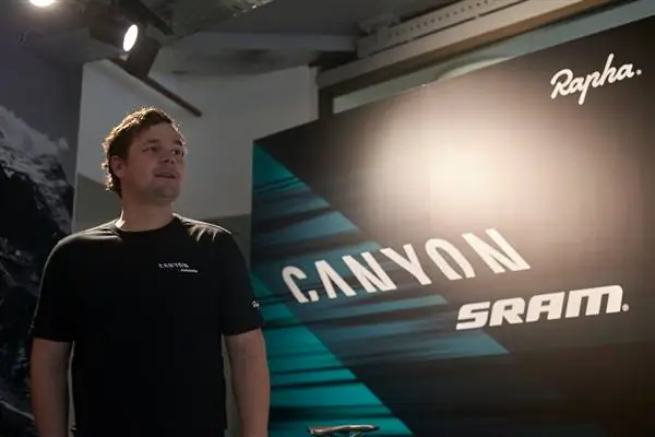 Новая команда UCI Canyon-Sram запущена совместно с Rapha