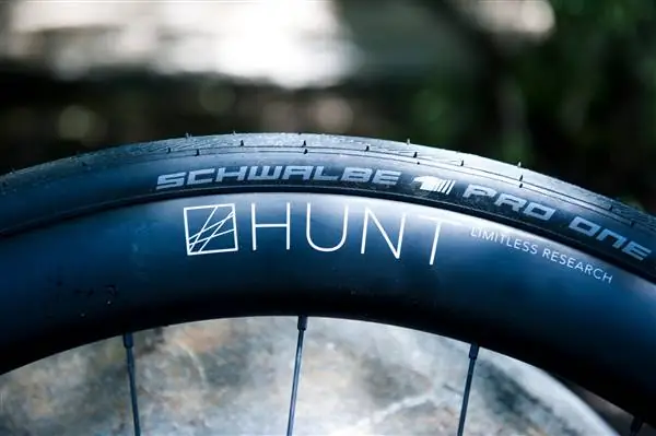 Hunt 48 Limitless - Hunt заявляет, что это «самое быстрое в мире» колесо с дисковым тормозом
