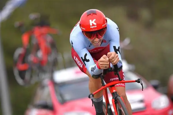 Элис Барнс и Алекс Доусетт выиграли национальный чемпионат Великобритании по гонкам на время