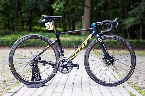 Велосипеды Тур де Франс: диск Scott Addict RC, победивший на этапе Саймона Йейтса
