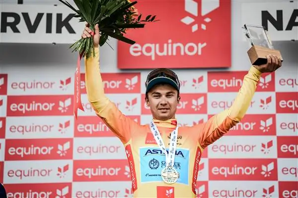 Алексей Луценко выиграл захватывающий финал Arctic Race of Norway благодаря бонусу за итоговое время