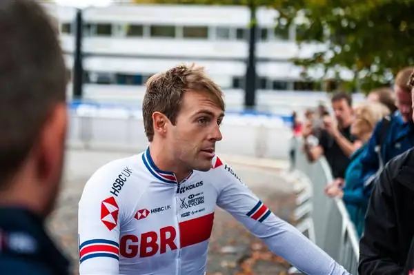 Dowsett обеспечивает GB дополнительное место на Олимпийских играх в Токио с гонкой на время чемпионата мира