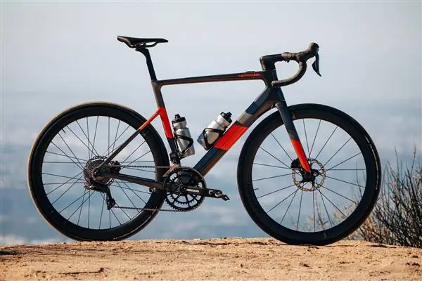 Cannondale SuperSix Evo Neo: классический гоночный мотоцикл становится электрическим
