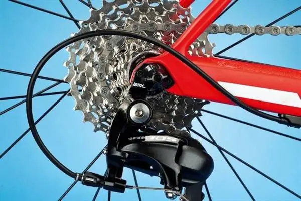 BMC Teamachine SLR03 Shimano 105 BMC Teamachine SLR03 Shimano 105