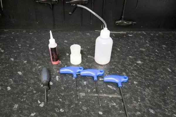 Инструменты для прокачки гидравлических дисковых тормозов Shimano