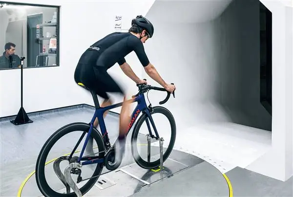 Halfords собирается закрыть Cycle Republic и Boardman Performance Center