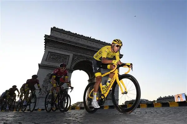 Team Ineos подтвердила свою звездную команду на Route d'Occitanie