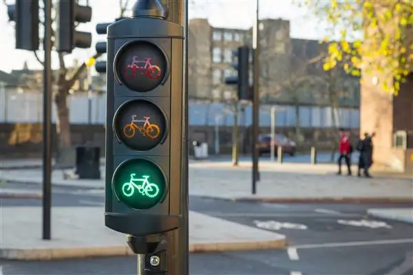 Cycling UK обращается за юридической консультацией по поводу удаления велосипедной дорожки
