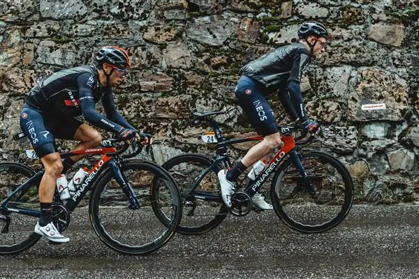 Ineos Grenadiers объявляют о разделении Castelli и новом партнерстве с Bioracer