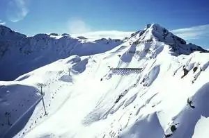 Лавины для фрирайда по глубокому снегу вне трасс