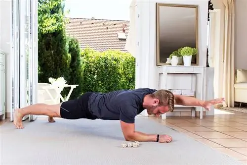 Фитнес-игры: пять социальных игр с карточками и подбрасыванием для дома и на улице