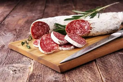 Крупный отзыв о салями: в этих продуктах были обнаружены бактерии E.coli