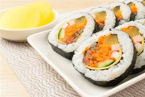 Корейская классика: Как приготовить популярный кимбап самостоятельно