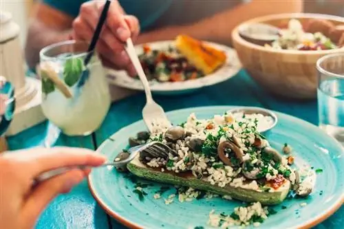 Интервальное голодание с диетой 16:8: что дает метод и как его применять