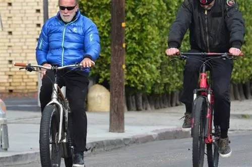 Он не считает калории: Арнольд Шварценеггер опирается на эти советы по снижению веса