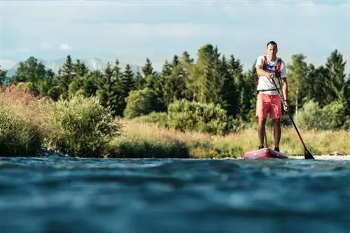 Паскаль Реслер на доске SUP Паскаль Реслер на доске SUP