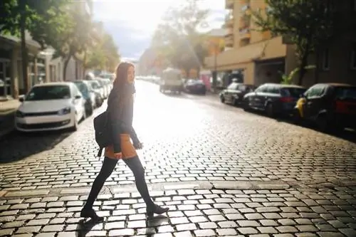 Неправильная ходьба делает вас больным: Вот как вы ходите правильно