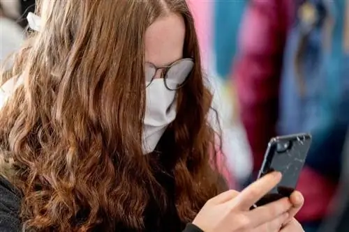 Ношение маски обязательно: как не запотеть очки, несмотря на ношение защитной маски