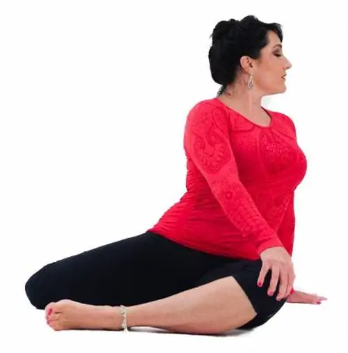 йога для бегунов, беговые растяжки, растяжки для бегунов, подвижность для бега