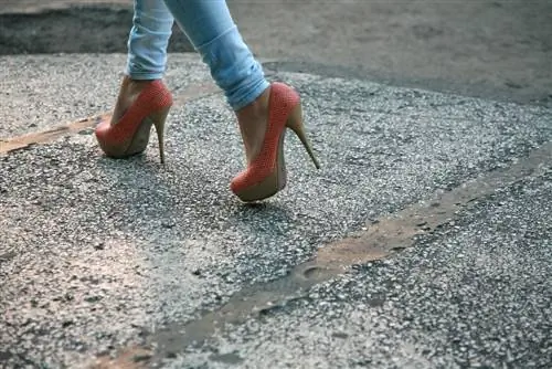 Опасности ношения высоких каблуков (для спортсменов)