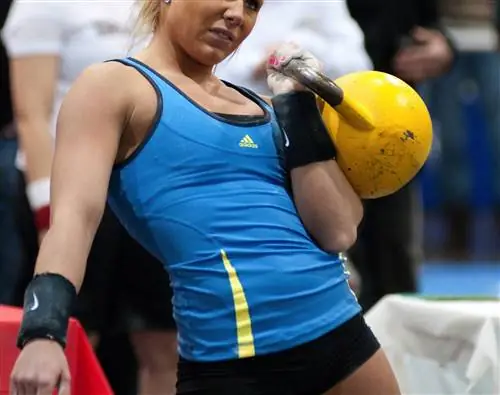 От цирковых номеров к мировым титулам: история Гиревого спорта