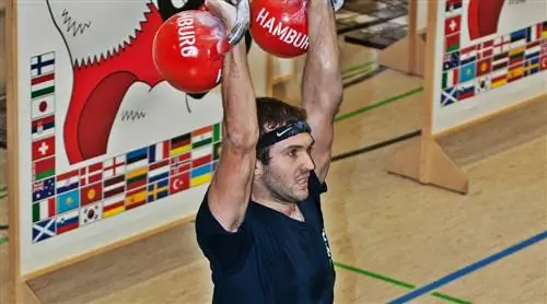 Как освоить рывок гири