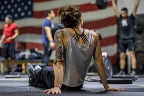 Присаживайся