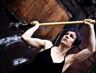 Криста Скотт Диксон, Криста Скотт-Диксон