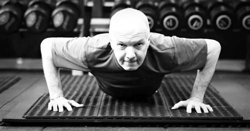 Бросьте вызов старению с помощью HIIT-тренировки