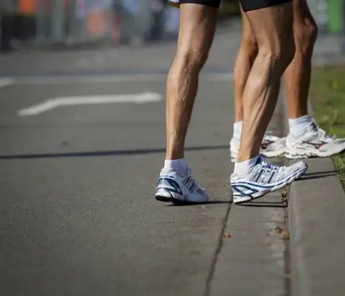 тренировка, старение, зрелые спортсмены, разминка, растяжка, подвижность