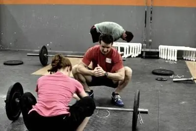 12 повторений с Джеффом Барнеттом, тренером по фитнесу