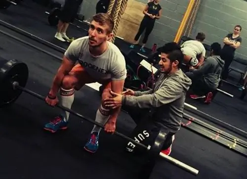 15 практических стратегий для увеличения максимального веса в становой тяге